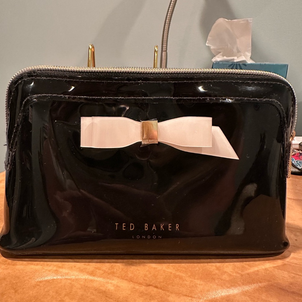 Ted Baker Black Aimee Cosmetic Bag with White Bow EUC